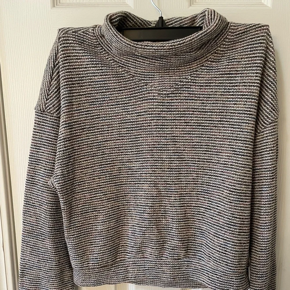 Madewell Sweater Size S Vintage Inspired Marled Knit Cropped Cozy Neutral 🤎🍂